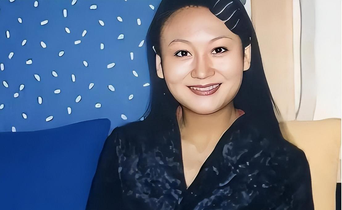 曹晴為嫁美國富豪辭職央視，婚後遭家暴和虐待，如今過得怎樣？