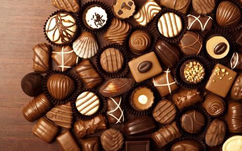 每天吃巧克力，對身體好不好？探索巧克力健康影嚮，建議適量攝入