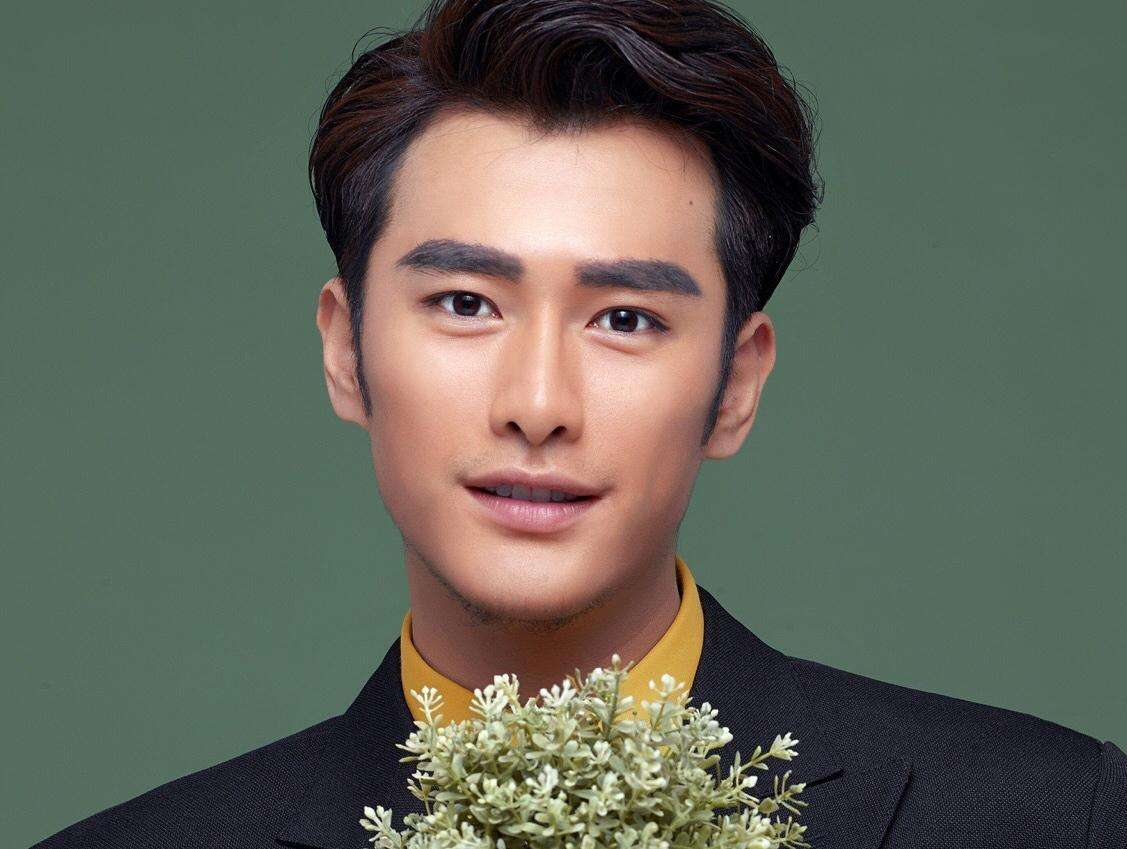 明星想紅很容易，不抓緊提升只會自毀前程。