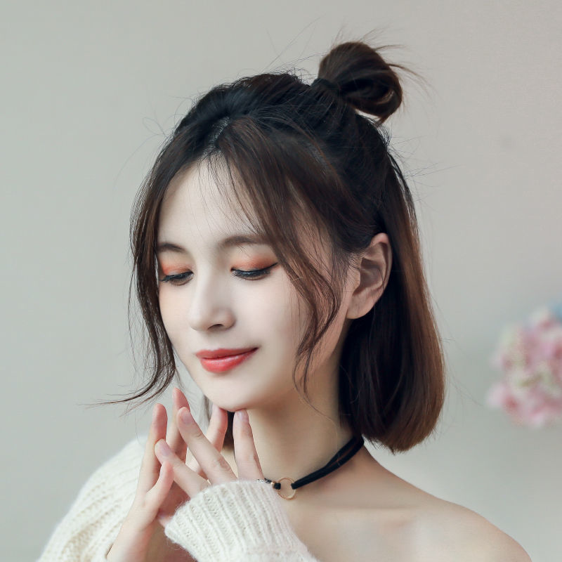 超過30歲的女人試試這4種「瀏海」髮型，更減齡顯臉小。