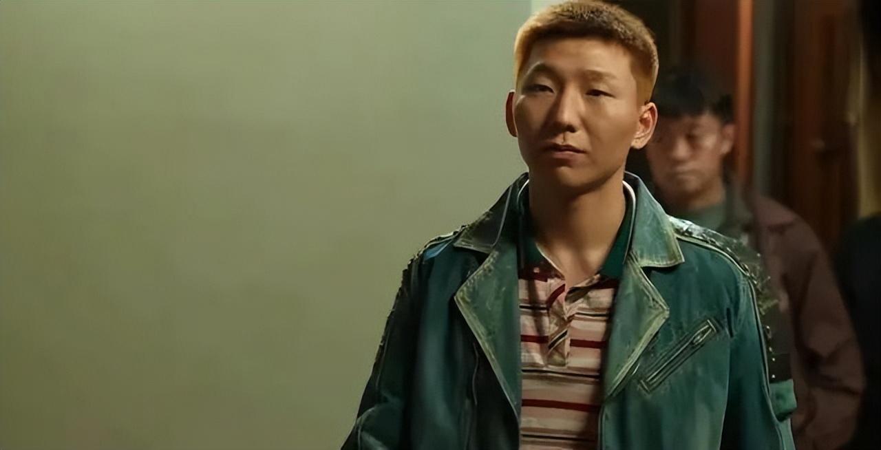 《狂飆》：李宏偉為何卻敢指著高啟強的腦門破口大罵？膽子不小呀！