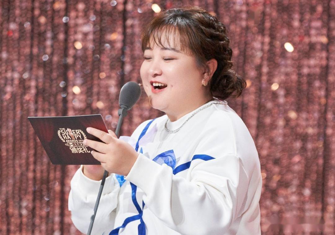 《熱辣滾燙》定檔賈玲霸氣回歸,內地票房第一女導演稱號再戰春節檔!