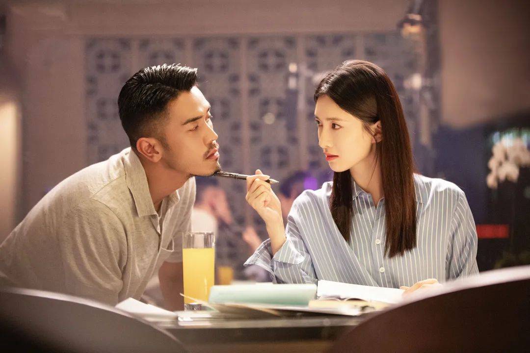 《三十而已》:梁正賢為何一眼就能看穿出王漫妮只是窮酸?