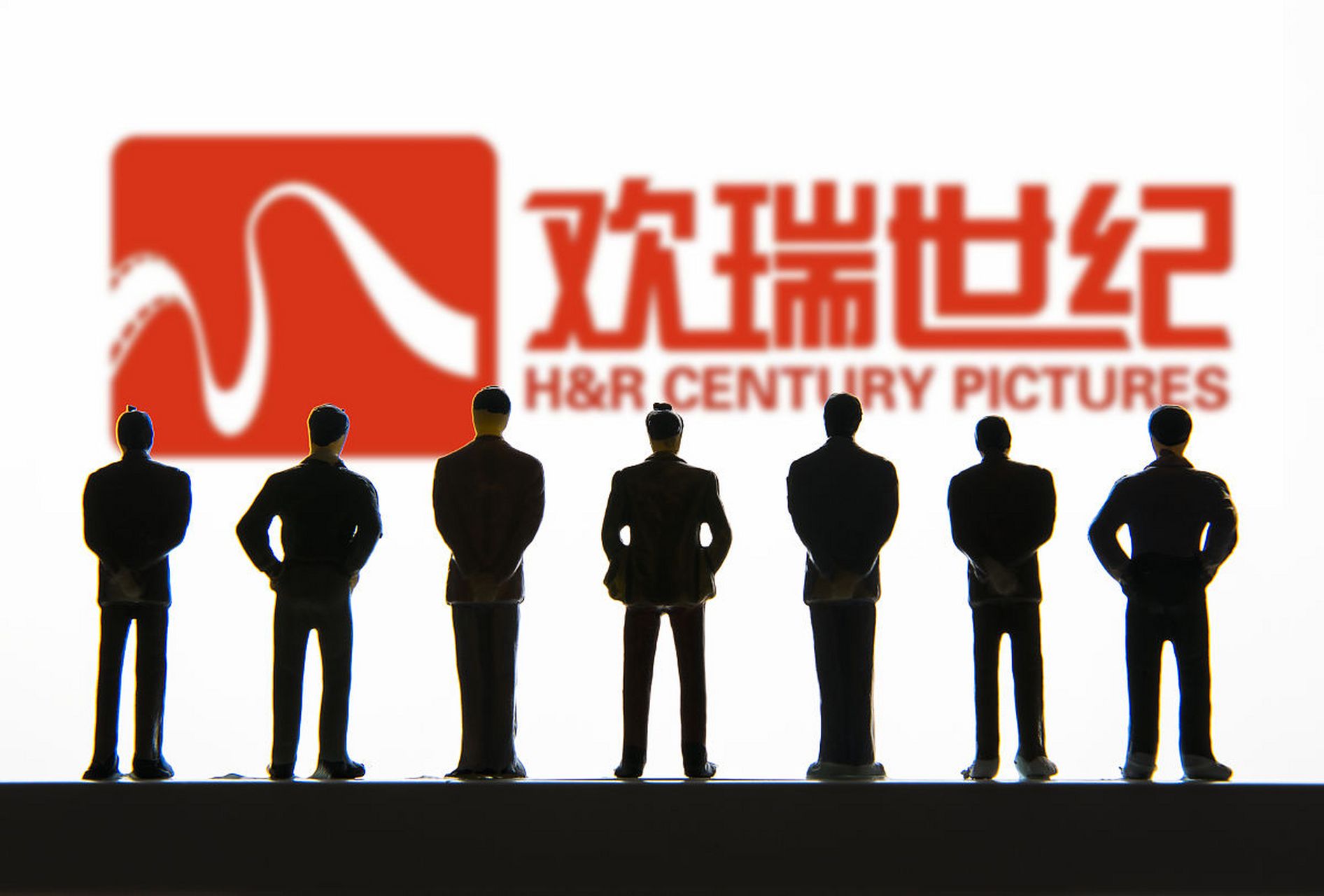 歡瑞世紀年年虧損並非因為成毅的劇賣不出去。