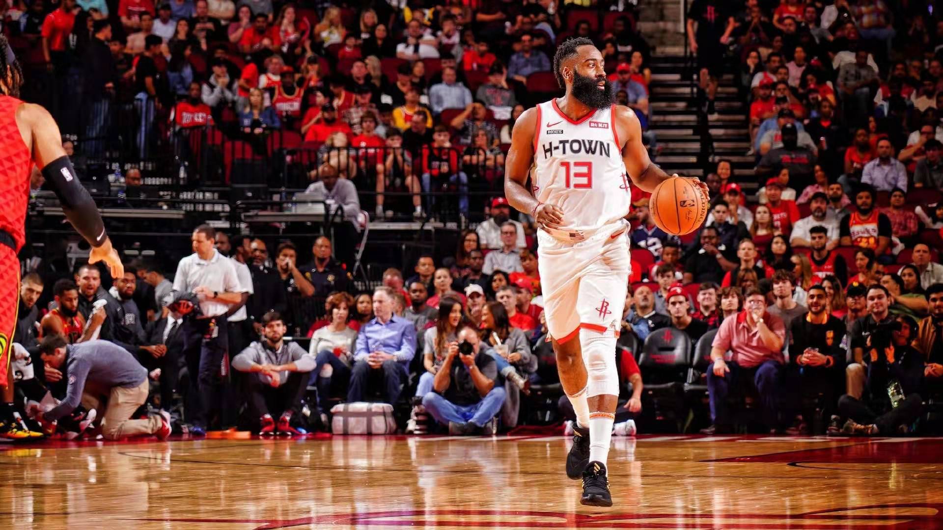 轟28+15！聯盟第一，哈登果然是NBA最強明星。