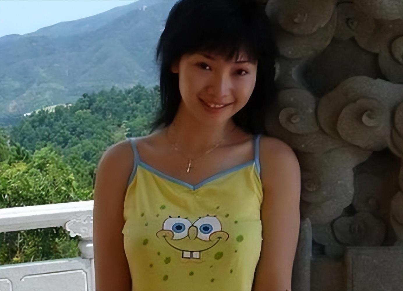 柳岩「性感」走紅是被逼無奈，曾做護士時卻清純無比。