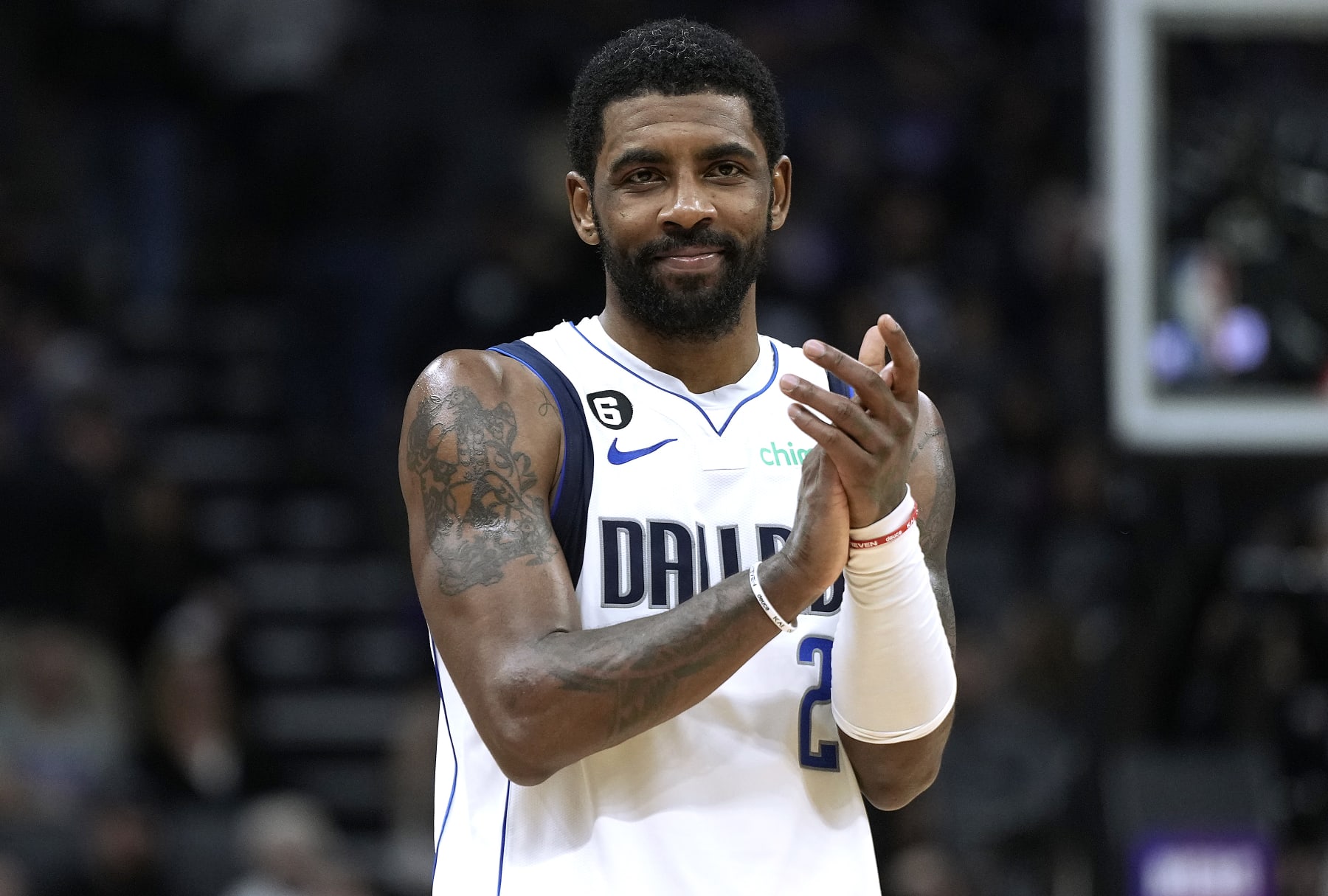 唐西奇連續4場得到35+大三元，成為NBA歷史第一人。