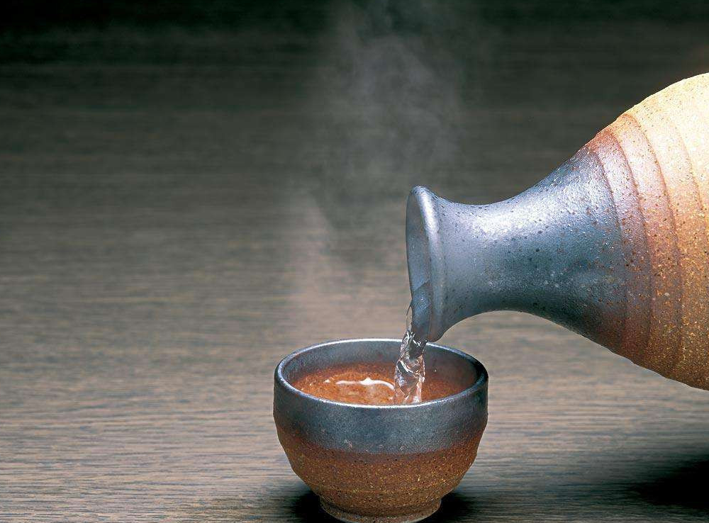 經常喝酒的人注意：飲酒會增加患61種疾病的風險。